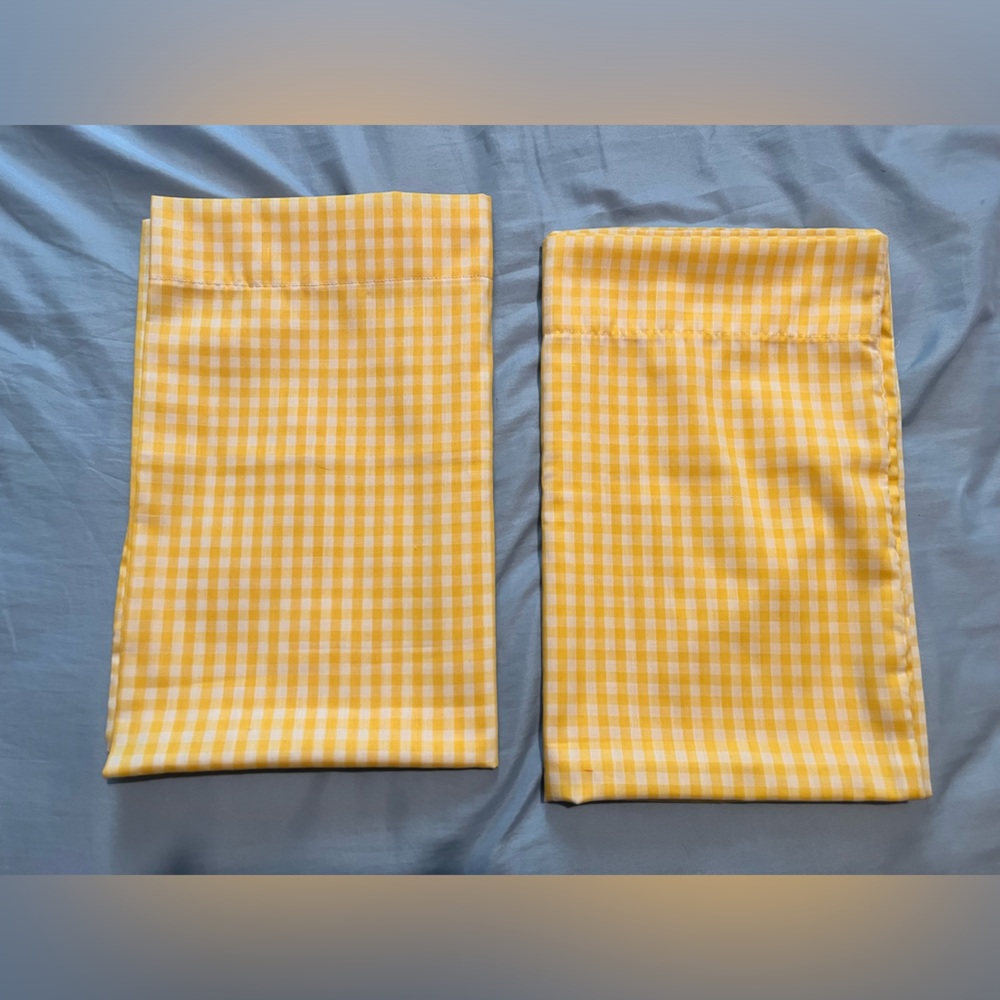 Homemade standard yellow pillowcases